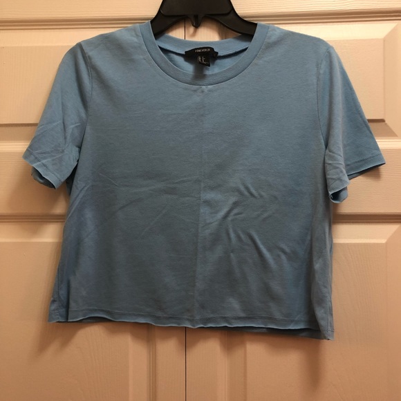 Forever 21 Tops - Blue crop top